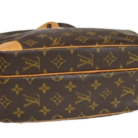 EUC- AUTHENTIC LOUIS VUITTON RARE NILES SHOULDER/CROSSBODY BAG - Picture 3 of 12